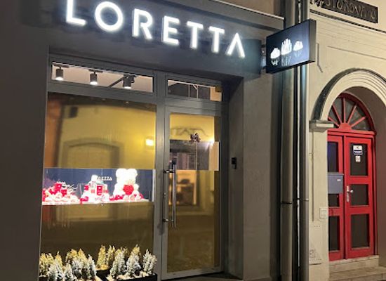 slovakia/trencin-region/shop/loretta-wedding-rings-and-engagement-rings