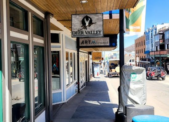 utah/park-city/historic-main-street/shop/deer-valley-signatures-main-street