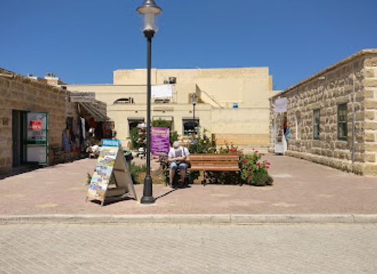 malta/dwejra-bay/shop/ta-dbiegi-crafts-village