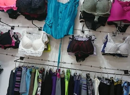 cameroon/ebolowa/shop/boutique-de-lingerie-de-nadia