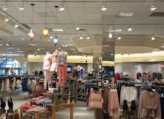 indiana/northeast-indiana/shop/von-maur