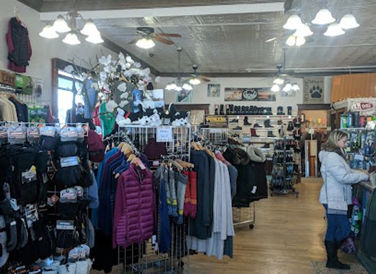 wisconsin/bayfield/shop/howl-downtown