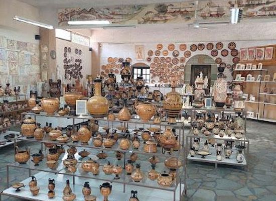 greece/nafplio/shop/kilix-ceramic-crafts