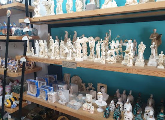 greece/kalamata/shop/ethno-souvenirs