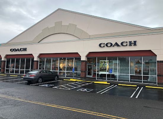 washington/columbia-river-gorge/shop/columbia-gorge-outlets