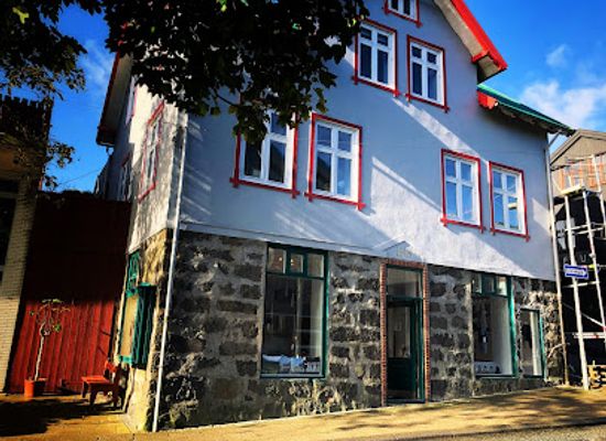 faroe-islands/saksun/shop/ullvoruhusio