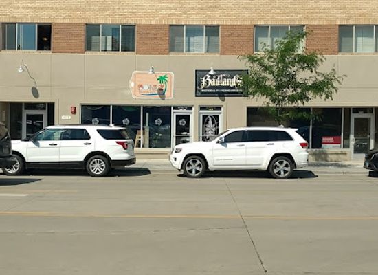 north-dakota/badlands/shop/badlands-tattoo-and-piercing