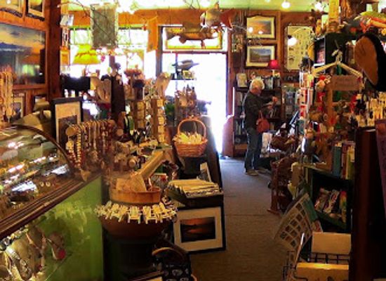 new-york/adirondack-mountains/shop/trees-adirondack-gifts-books