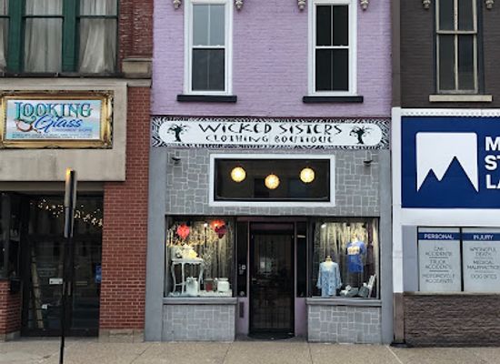 west-virginia/clarksburg/shop/wicked-sisters-clothing-boutique