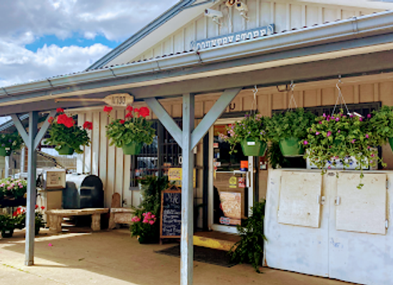 alabama/roland-cooper-state-park/shop/maes-country-store