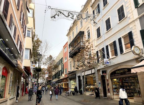 gibraltar/rosia-bay/shop/sm-seruya