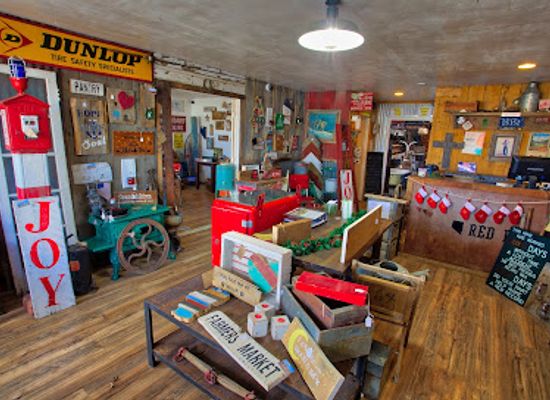 nevada/douglas-county/shop/red-barn-antiques