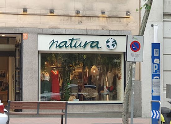 spain/madrid/salamanca/shop/natura