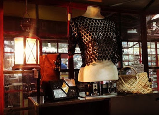 trinidad-and-tobago/diego-martin/shop/the-burg-vintage-shop