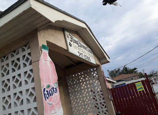 the-bahamas/bimini-islands/shop/king-brown-s-grocery-store