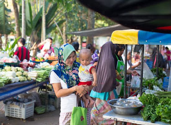 thailand/koh-lanta/shop/koh-lanta-old-town-sunday-morning-market
