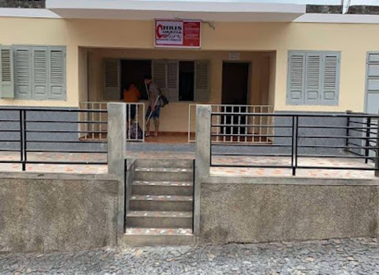 cabo-verde/fogo/shop/chris-correia