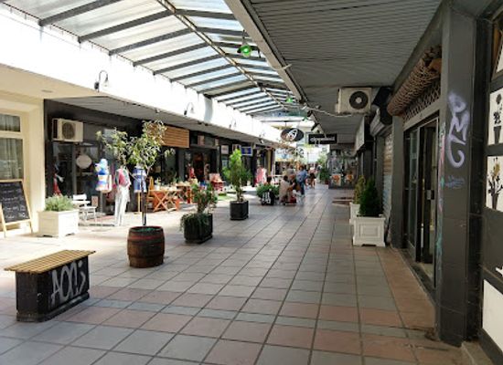 serbia/southern-and-eastern-serbia/shop/belgrade-design-district