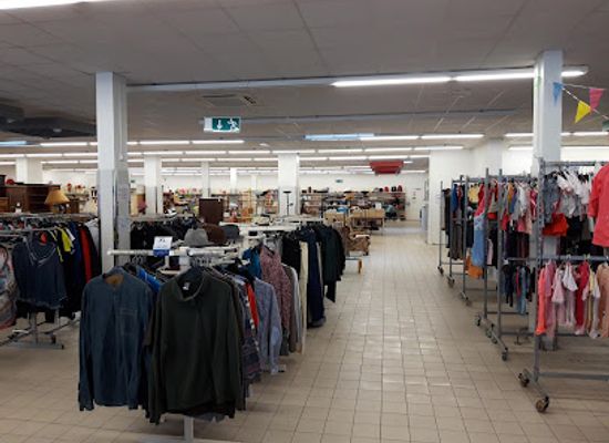 france/nord-pas-de-calais/shop/a-la-courte-echelle-ressourcerie-magasin-de-bourecq