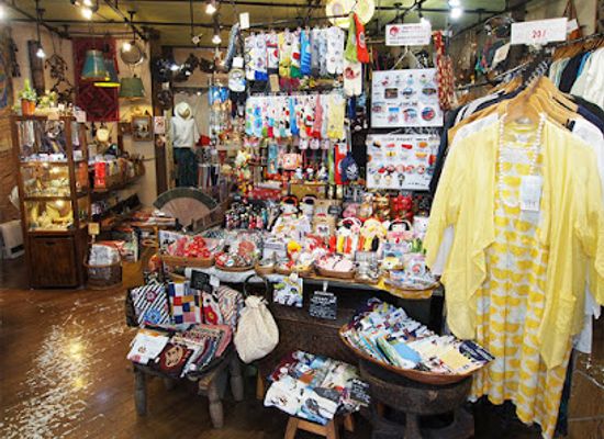 japan/tokyo/shop/cosicosi-shibuya-souvenir-shop