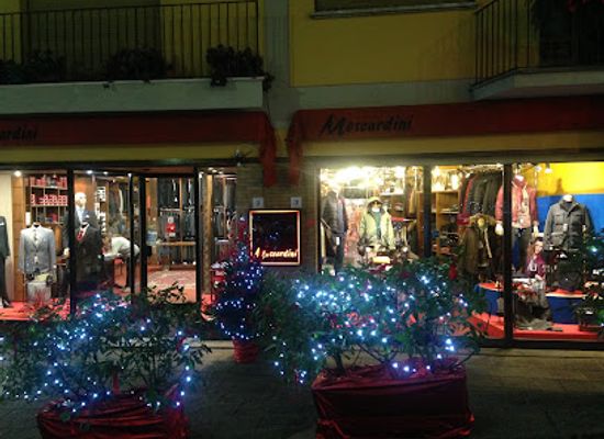 italy/garfagnana/shop/moscardini-abbigliamento-dal-1963
