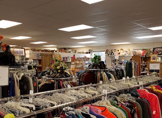 idaho/ponderosa-state-park/shop/st-luke-s-mccall-auxiliary-thrift-shop