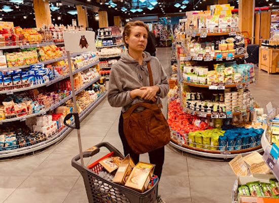 ukraine/odessa-region/shop/sady-pobedy-shopping-mall