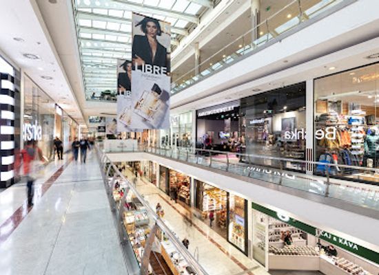 czechia/czech-moravian-highlands/shop/novy-smichov-shopping-centre