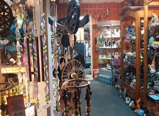 pennsylvania/pocono-mountains/shop/planet-earth-gallery