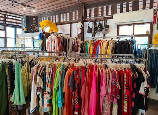 thailand/tenasserim-hills/shop/the-trapeze-swingers-store