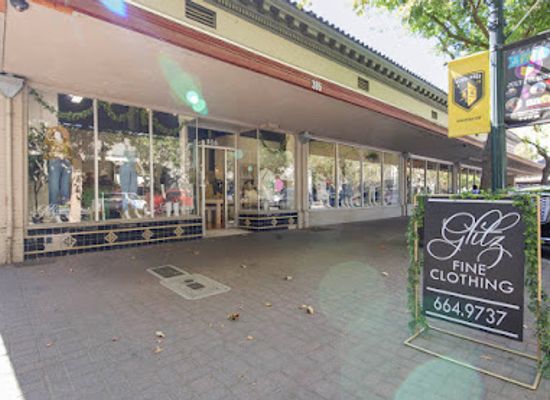 california/turlock/shop/glitz-fine-clothing