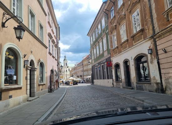 poland/warsaw/nowe-miasto/shop/butik-hybrique
