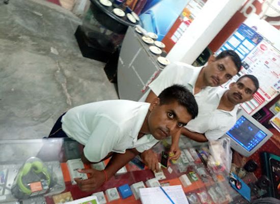 india/jammu/shop/kashmir-emporium