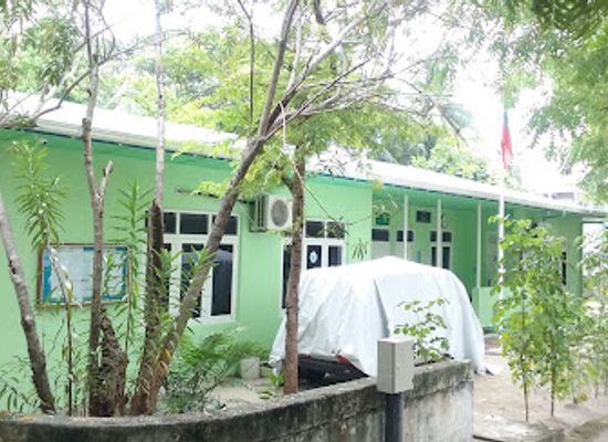 maldives/fulidhoo/shop/sto-pharmacy