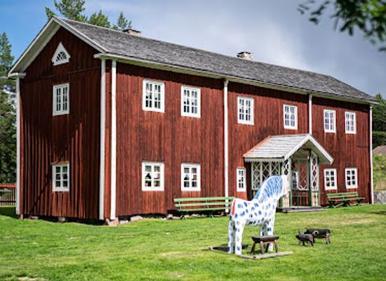 sweden/gastrikland/shop/fagelsjo-gammelgard