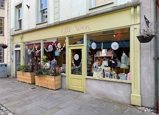 united-kingdom/gwynedd/shop/lotti-wren