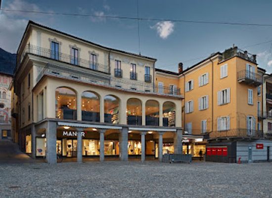 switzerland/locarno/shop/manor-locarno