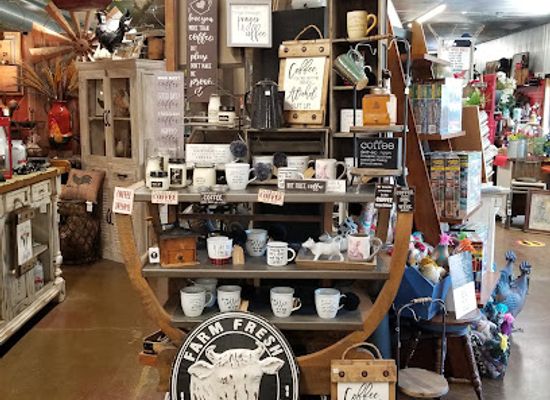 minnesota/saint-cloud/shop/modern-barnyard