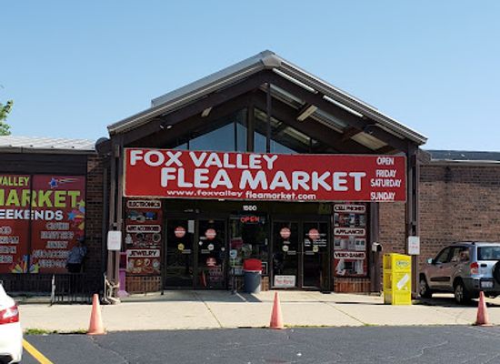 illinois/elgin/shop/fox-valley-flea-market