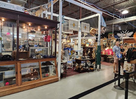 florida/st-petersburg/shop/vintage-marche