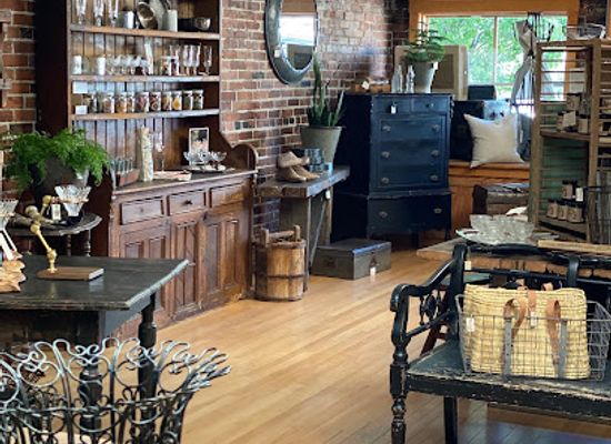 colorado/front-range/shop/few-of-a-kind-vintage-mercantile