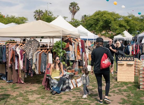 california/venice-beach/shop/artists-fleas-venice