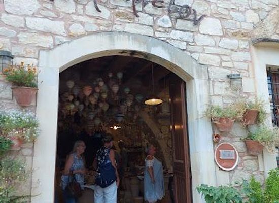 greece/crete/shop/kerameion-pottery-workshop