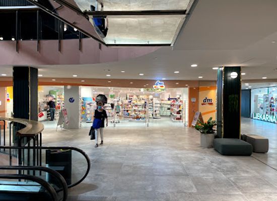 croatia/zagreb/kaptol/shop/centar-kaptol