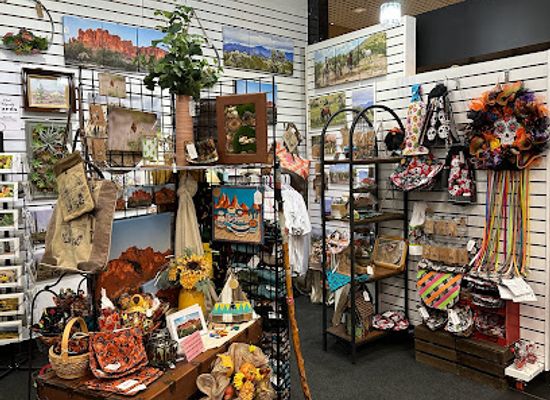 arizona/superstition-mountains/shop/desert-rose-art-boutique