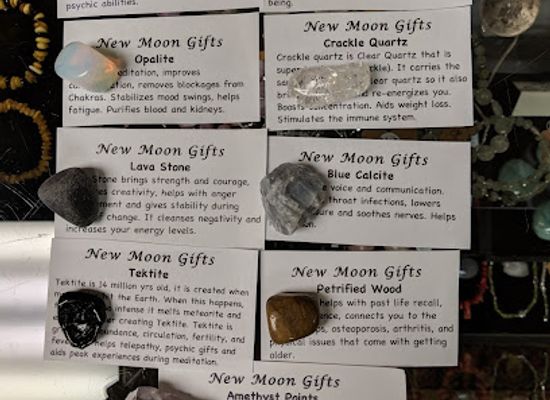 massachusetts/berkshires/shop/new-moon-gifts