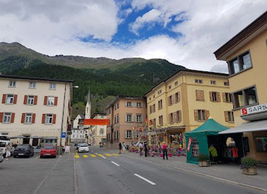 switzerland/engadin/shop/coop-supermarkt-zernez