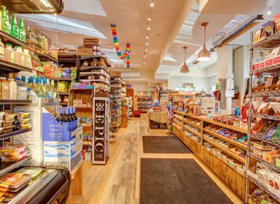 vermont/mount-mansfield/shop/commodities-natural-market