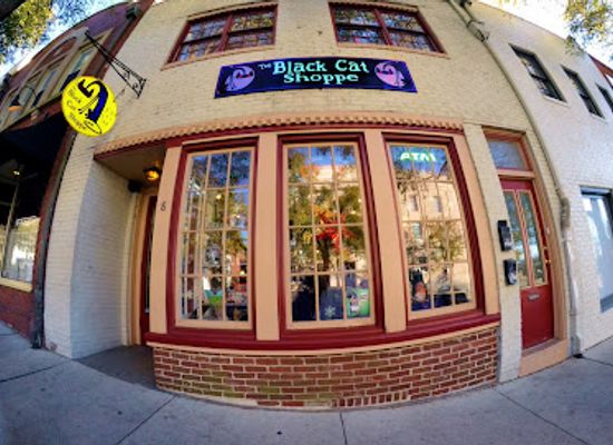 north-carolina/cape-fear/shop/the-black-cat-shoppe