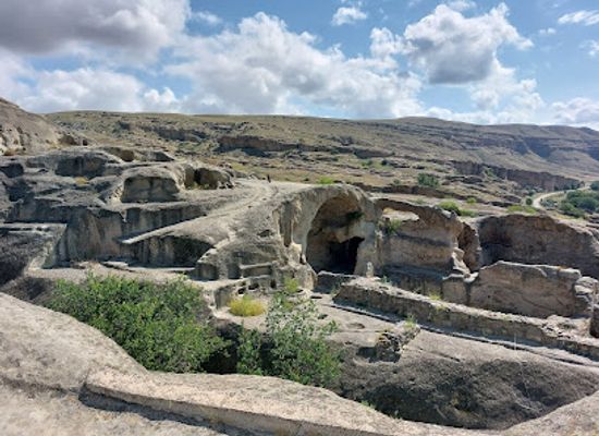 georgia/uplistsikhe/shop/uplistsikhe